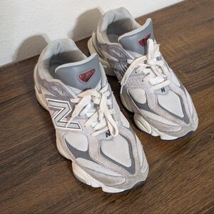New Balance 9060 Raincloud US 8 Size *No Insoles* U9060GRY Width D